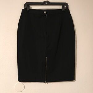 Isaac Mizrahi Black Pencil Skirt with Zipper Detail